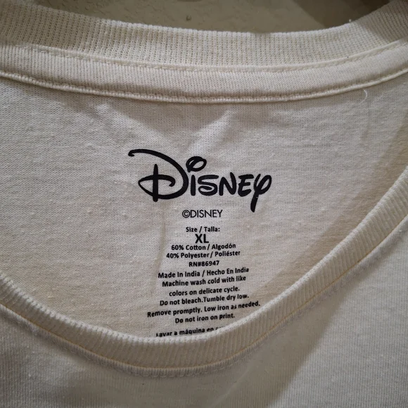 Disney T-Shirt - Picture 5 of 5